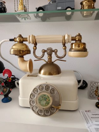Teléfono Vintage Rojo