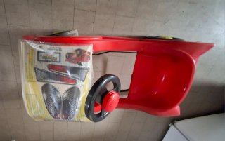 Macchinina Ferrarina rossa