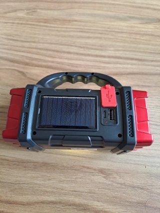 Linterna LED Recargable Solar Roja y Negra