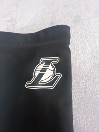 Manga de compresión NBA Lakers