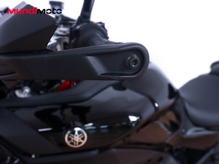 YAMAHA TRACER 9