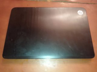 HP 4-1030ss i3 Portátil Negro