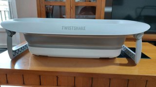Bañera Twistshake con patas plegable