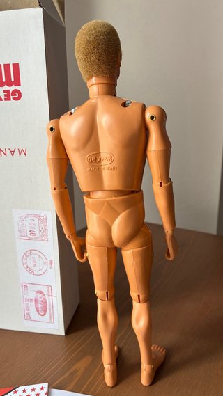 Geyperman Maniquí Rubio Caja blanca nuevo hobbycra
