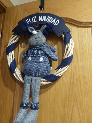 Árbol de Navidad con adornos
