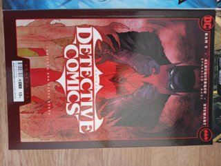 BATMAN DETECTIVE COMICS FRONTERA INFINITA
