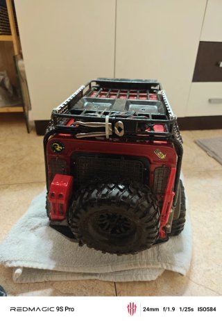 Traxxas TRX4 Defender 1/10