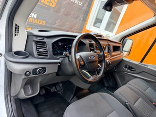 Ford Transit 2022
