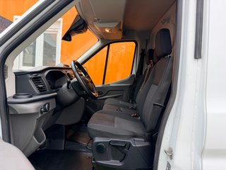 Ford Transit 2022