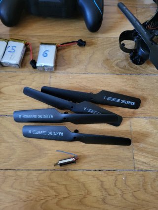 Dron JJRC H8C Negro para repuestos o reparaciones