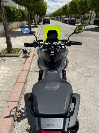 Honda X-ADV 750 Gris/Verde