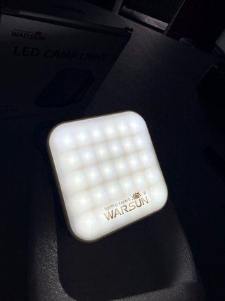Linterna LED WAR SUN 1000 lúmenes solar
