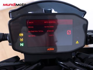 KTM 890 DUKE