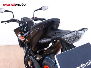 KTM 890 DUKE