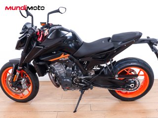 KTM 890 DUKE