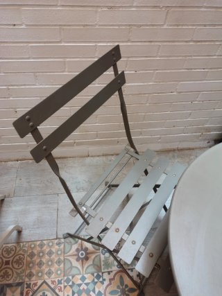 Mesa y 2 Sillas Terraza Metal Plegables