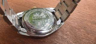 Reloj Lotus 15197 original en estado muy cuidado,