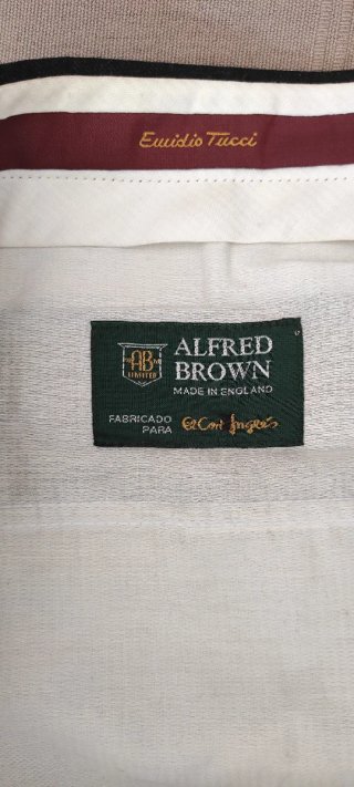 Pantalón de vestir negro con pinzas