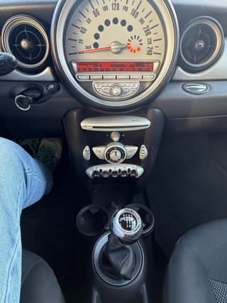 MINI Mini 2007 127.000 km pegatina C