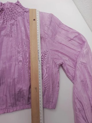 Crop Top lila Bershka talla S
