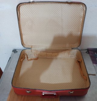 Maleta de viaje vintage retro