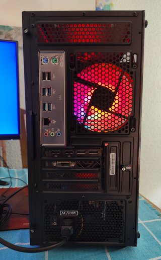 PC Gaming AMD RX 580 Xeon(i7) 32GB NVMe PC-214