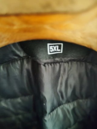 Abrigo acolchado negro talla XXL