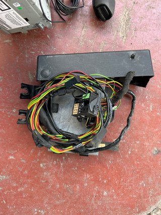Pantalla Seat Altea + Módulo Teléfono