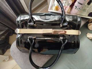 Bolso Roberto Cavalli charol grande negro