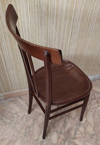 Sedia in legno vintage da collezione