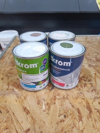 Lote 4 latas esmalte Tkrom 0,750L
