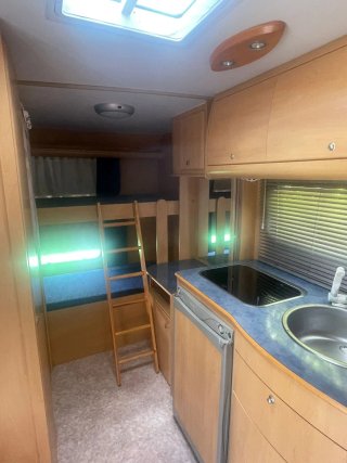 Caravana Sun Roller Queen 440L modelo 490CP 820Kg