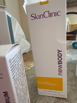 Lote Thalgo y SkinClinic: Cuerpo y Rostro