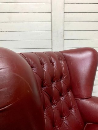 Sillón Chester antiguo de piel.