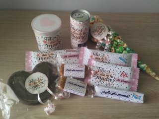 Regalos y papelería personalizada para eventos
