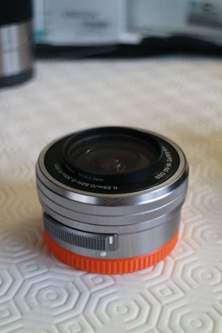 Sony Alpha a6000 con 2 objetivos y accesorios