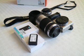 Sony Alpha a6000 con 2 objetivos y accesorios