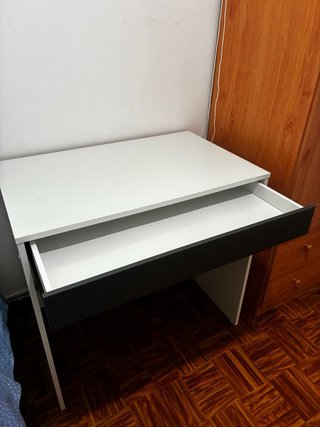 Pack Escritorio + Silla Ergonómica