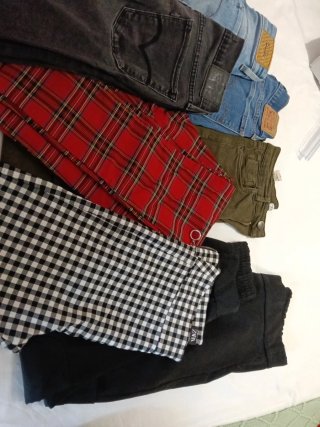 Pantalones Levi's varios colores