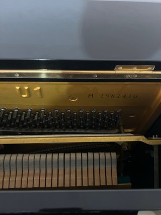 Piano Vertical Yamaha U1
