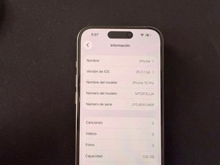 iPhone 15 PRO Titanio
