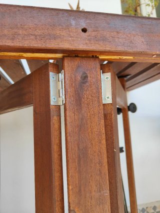 Conjunto mesa y sillas madera terraza