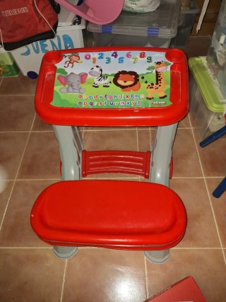 Pupitre infantil PILSAN con asiento