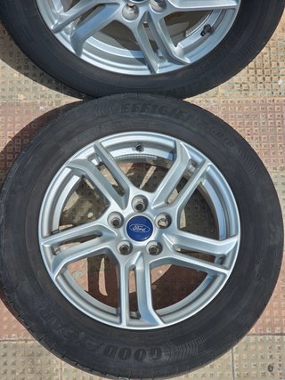 Llantas Ford Focus Originales con Sensores