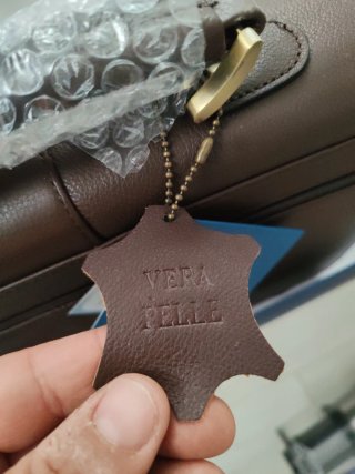 Borsa 24 ore vera pelle marrone