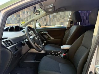 Toyota Verso 2010 2.0D4D 126cv 180.000 kilometros
