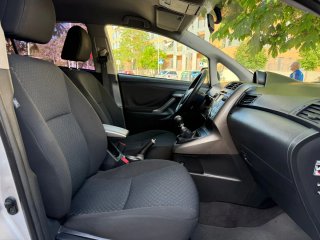 Toyota Verso 2010 2.0D4D 126cv 180.000 kilometros