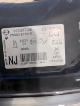 Faro Izquierdo Renault Captur Zen 2018