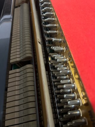 Piano Vertical Negro