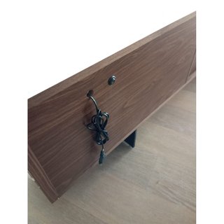 Mueble TV Nogal Angel Cerdá - outlet